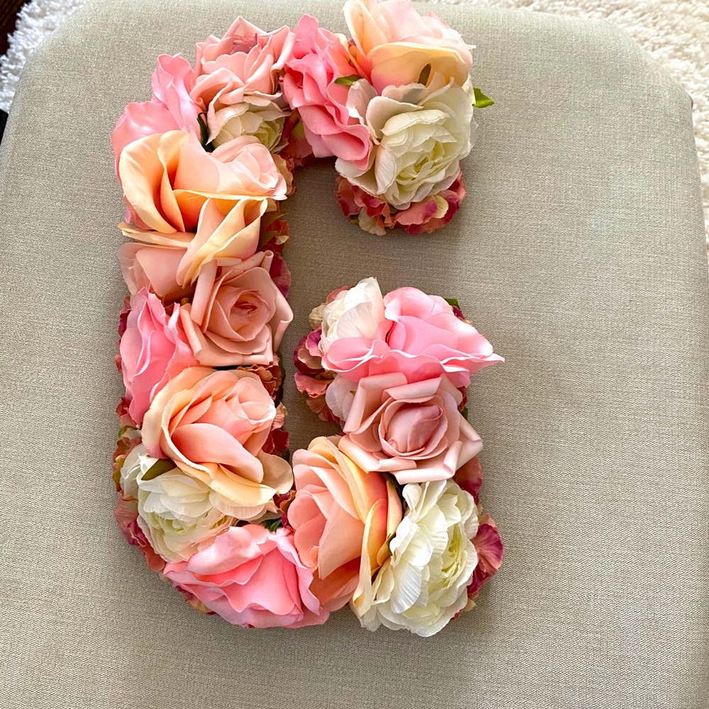 Personalized letter G